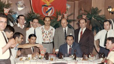 Fundadores da Casa do Benfica de Toronto no antigo restaurante Império - Créditos: DR