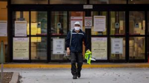 Canada Post begins testing entire shift at Mississauga, Ont., site after outbreak infects 121-Milenio Stadium-Ontario