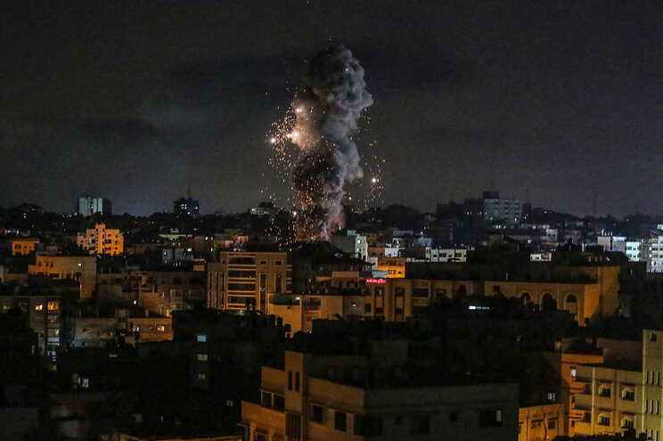 Israel anuncia cessar-fogo na Faixa de Gaza