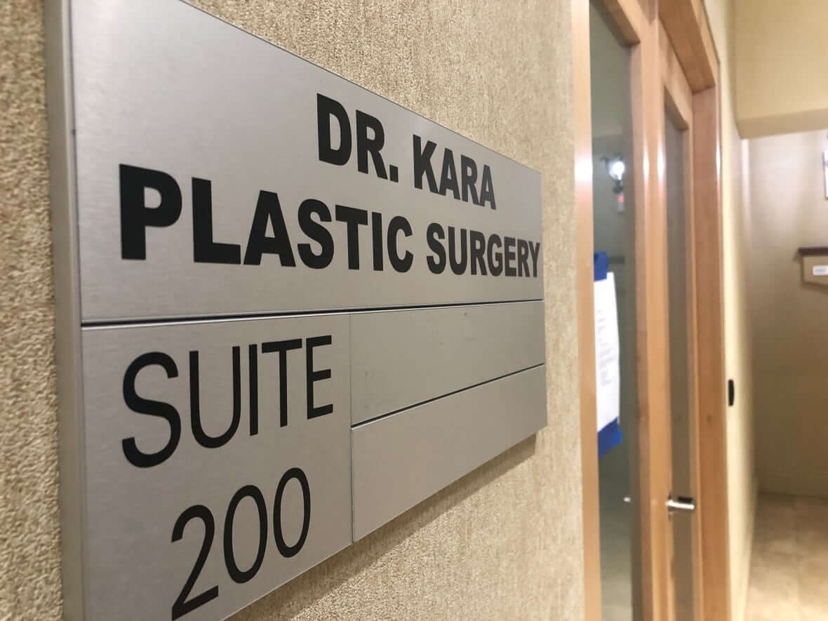 Dr Kara Plastic Surgery-Milenio Stadium-Ontario