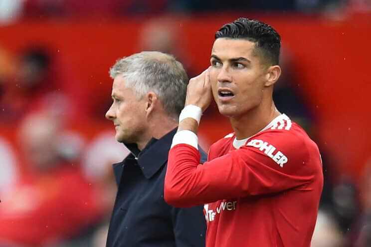 Manchester-United-contratou-Ronaldo-no-jardim-de-Gary-Lineker-milenio-stadium-desporto