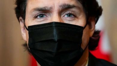 Trudeau tests positive for COVID-19, condemns 'hateful' convoy-Milenio Stadium-Canada